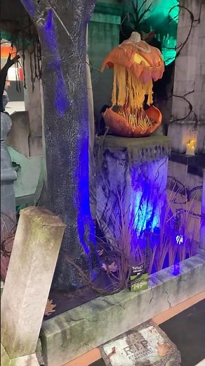 Spirit Halloween 2023: Gourdo the Pumpkin Animatronic Jumps Again!