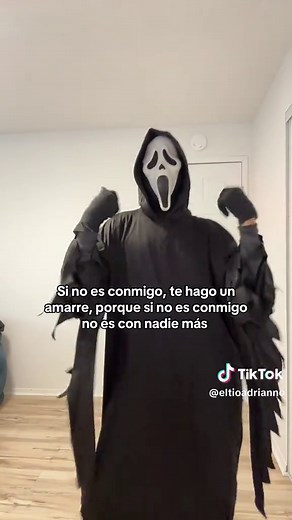 Scream Movie Edits & Halloween Costume Ideas 2022