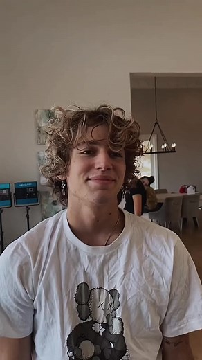 Vinnie Hacker and Vanessa: Italian Connection Explained