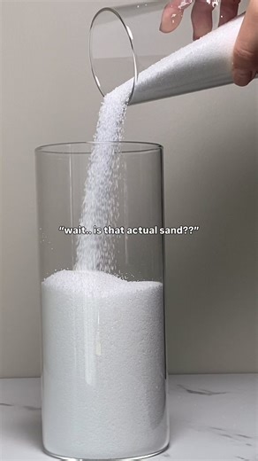 Is it sand or is it wax? 🔍 The answer: It’s both. Pearled candle sand is the 2026 decor trend we actually needed. Made from plant-based granulated wax, it gives you a luxury clean burn with a major safety upgrade. If it tips, the sand smothers the wick instantly. 🛡️✨ Refillable, sustainable, and soot-free. Would you switch to sand wax? 👇 #candelsand #pearcandles #sandwax #sustainablehome #homedecorhacks