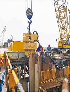 [Hot Item] Hv180 Hydraulic Vibrating Hammer for Foundation Piling Construction