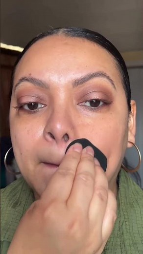 Bare Minerals 24HR Skin-Perfecting Powder Foundation