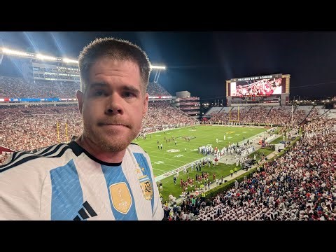 Pregame 'Sandstorm' at Williams Brice Stadium (South Carolina Gamecocks)