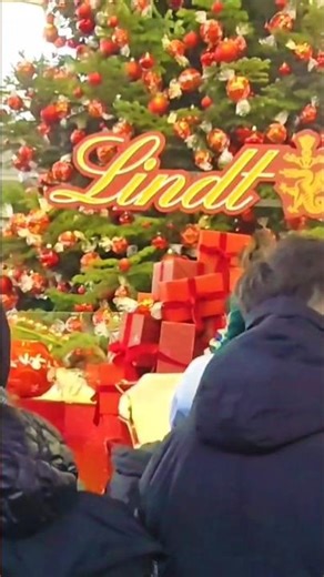 Christmas Market At The Main Train Station Zurich #switzerland #hauptbahnhof #weihnachtsmarkt