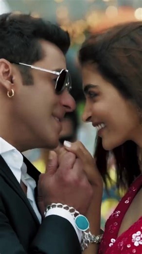 Billi billi…🕺 #foryou #fyp #bollywood #movie #dance #billibilli #salmankhan #poojahegde #bollywoodsong #فوريو