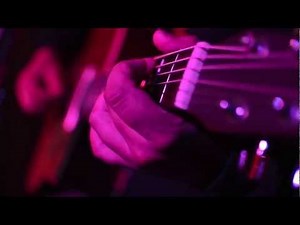 Danny Diaz - Cristo Es El Centro (Jesus At The Center - ISRAEL HOUGHTON) - Jesús En El Centro