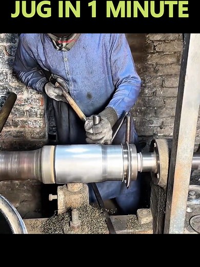 Amazing handmade steel jug making process 🫖 This machine shapes a steel jug in just 1 minute ⚙️ #mechvault #steeljug #factoryprocess #machines #metalworking #satisfying