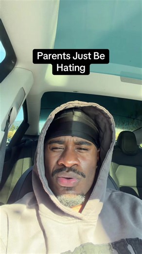 why hate on your own kid ?