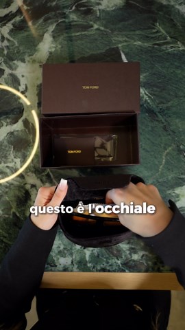 Occhiali Tom Ford FT1044: Stile Aviator di Lusso