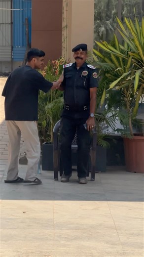 Find Your T-Shirt Color Match, Win ₹100￼ Each