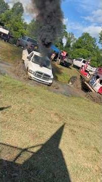 🚨THIS DID NOT GO AS PLANNED!🚨 #viral #mud #monstertruck #youtubeshort #dodge #cummins #epicfails
