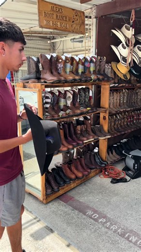 Our Exotic #python Boots🔥 Available for shipping snd in store Send us a message in our instsgram to begin your order #westernfashion