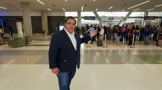 Aeropuerto de Houston: pasajeros esperan cerca de 2 horas para pasar los controles de seguridad