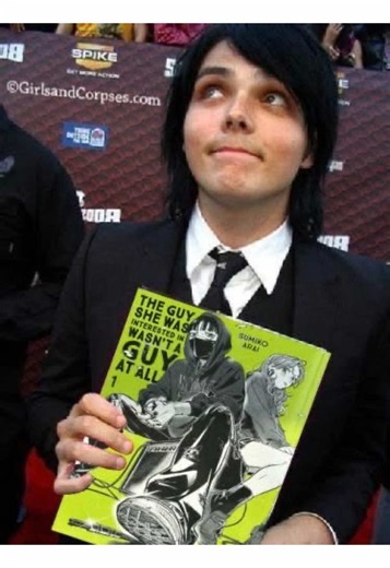 How he jumps that high? Gerard Way high jump explanation