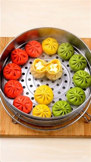 “How to Make Perfect Cheesy Momos 🟢🟡🔴 | Step-by-Step Cooking”