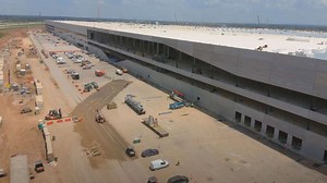 Tesla Austin Texas - Stunning Giga Factory Aerial Footage