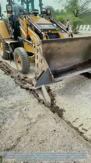 Randsteinbearbeitung! Einsatztechnik eines an einem Radlader angebauten Schneidgeräts