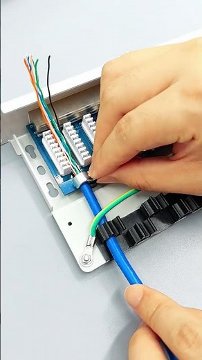 Shielded Network 1U RJ45 Cat5e Cat6 Cat6A Cat8 6/8/12 port Patch Panel with ethernet cable