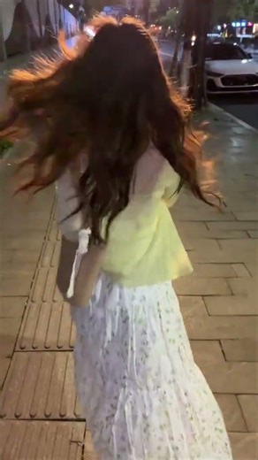 Keep Calm this Summer: Stylish Outfits for Every Mood