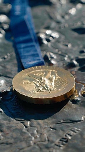 Cameron Hanes | Olympics aside, can any of the other 1500m runners out bench press @colehocker? 165 lbs. is awesome for being able to fly around the track... | Instagram