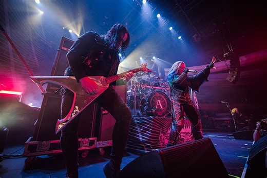 Arch Enemy Live Debuts New Single “Liars & Thieves” During Glasgow Show -
