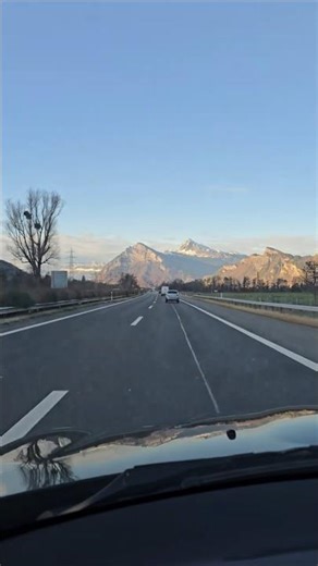 Switzerland's INSANE Natural Beauty 🇨🇭 Alps, Lakes and Villages