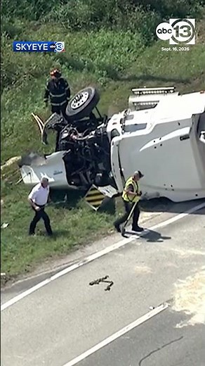 SH-36 closed in Fort Bend County after vehicle rollover spills load of sand, authorities say