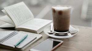 10 life hacks for stress-free morning routine