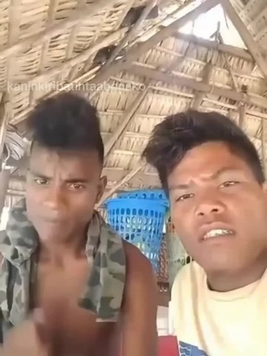 E kabwara ana bure te katamwa gkai e karaoa te taibora😅 No english no Problem❤ #kiribati🇰🇮 #tarawaietaisland😍 #funnyvideo