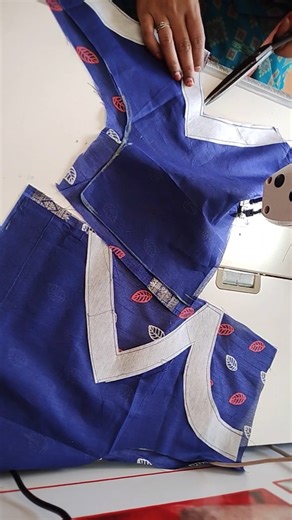 boat neck blouse design stitching #blousedesigns#blouseneck#shorts#ytshorts #blouse