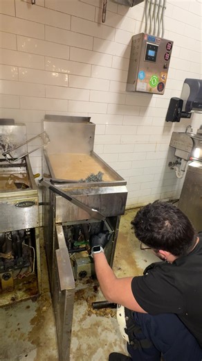 Let’s detail commercial fryers in Atlanta