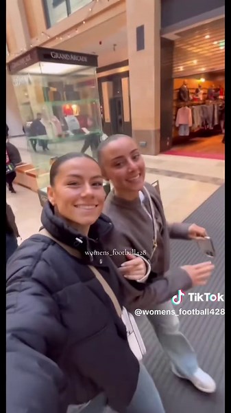 Exploring Women's Football with Ffion Morgan and Lia Cataldo