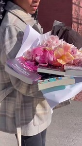 3.2K views · 23 reactions | Is your mom a voracious page-turner? ​...