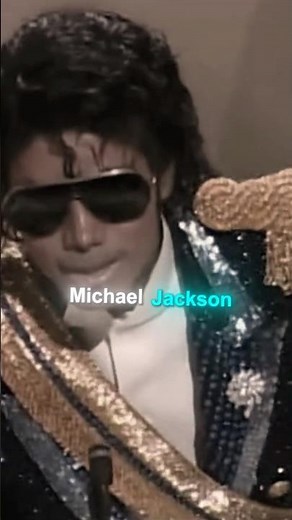 Michael Jackson Took Off His Glasses at Grammy Awards