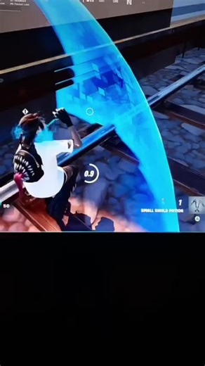 Had a great #Fortnite #stream thanks to some great people popping in! Y'all are very much appreciated ♡ Thank you for all the #gifts