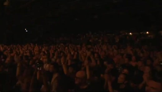 9.5K views · 534 reactions | Danas na HRT2 u 14:40 ne propustite prijenos cijelog koncerta iz Tvornice kulture.  Večeras se vidimo u Osijeku od 22:45, ispratimo zajedno 2023. i dočekajmo Novu 2024.! ✨壟 | Parni Valjak | Facebook