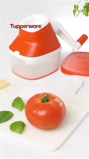 Avec le Grate N Store, râpez fromage, chocolat, légumes ou noix… Puis conservez et savourez sans effort ✨ #tupperware #fromage #repas facile | Tupperware France Officiel