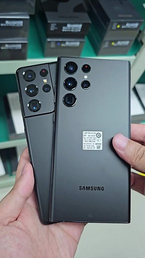 2.5M views · 10K reactions | Samsung galaxy s21 ultra & Samsung galaxy s22 ultra smart phone #shorts | Subzoon | Facebook