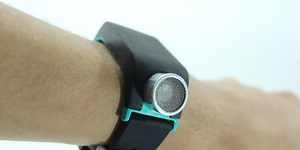 Fitbit for the blind: Echolocation-based smartwatch aids sightless steps