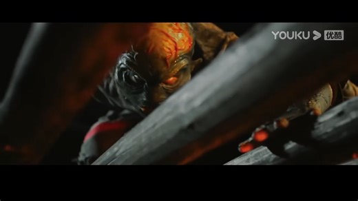 294K views · 4.9K reactions | The mutated monster launched a midnight attack on the pirate headquarters, but in the blink of an eye, it reached the top of the cage! 变异怪物夜袭海盗大本营，但是一眨眼的功夫却到了笼子顶！ #海怪 #SeaMonster #优酷电影 #youkumovie | Youku Movie | Facebook