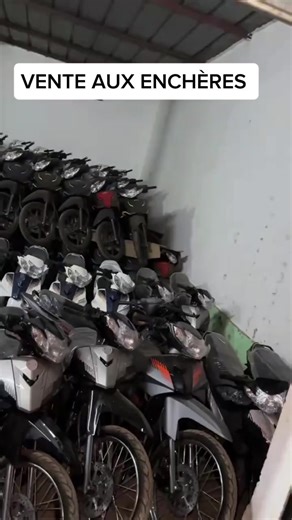 📢🇧🇫 𝐂𝐎𝐌𝐌𝐔𝐍𝐈𝐐𝐔𝐄́ 𝐎𝐅𝐅𝐈𝐂𝐈𝐄𝐋 – 𝐕𝐄𝐍𝐓𝐄 𝐀𝐔𝐗 𝐄𝐍𝐂𝐇𝐄̀𝐑𝐄𝐒 𝐃𝐄 𝐌𝐎𝐓𝐎𝐂𝐘𝐂𝐋𝐄𝐒 🇧🇫 La Direction Générale des Douanes du Burkina Faso, sous l’autorité du Directeur Général M. Yves KAFANDO, informe le public qu’il sera procédé à une grande vente aux enchères publiques de MOTOCYCLES neufs, originaux, déjà dédouanés, fonctionnels et prêts à être immédiatement utilisés. 🗓 Date de la vente : Mardi 10 Mars 2026 à partir de 12h00 📍 Lieu : Direction Générale des Douanes 