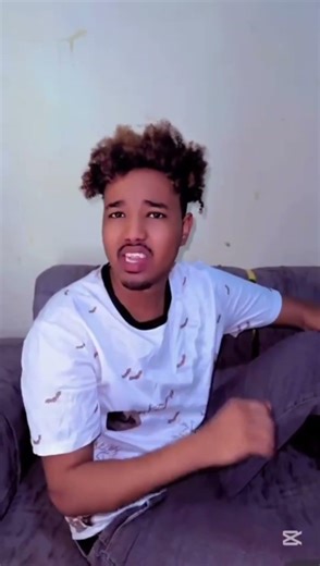 somali tik tok Qosol badan badulo kabur iyo farax khaan 😅#funny 😳 #shortfilm