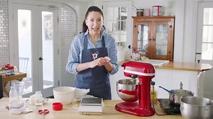 Learn how to make Milk Bread Honey Buns with this step-by-step tutorial with Gesine BP. These honey buns are perfect for a special occasion, and easy enough for every day. The tangzhong makes these buns super light, fluffy and tender. Get full recipe >> https://redstaryeast.com/recipes/milk-bread-honey-buns/ | Red Star Yeast