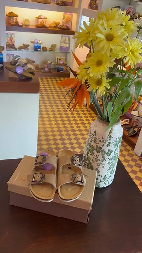 Plakton on Instagram: "Nueva Colección 🤍🔥 #sandals"