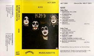Kiss - Kiss