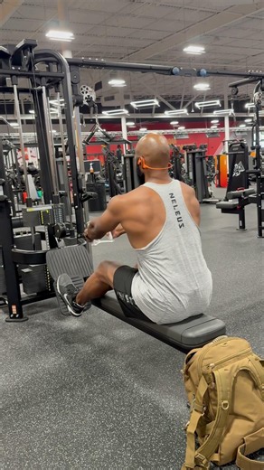 Machine Cable Row For beginners