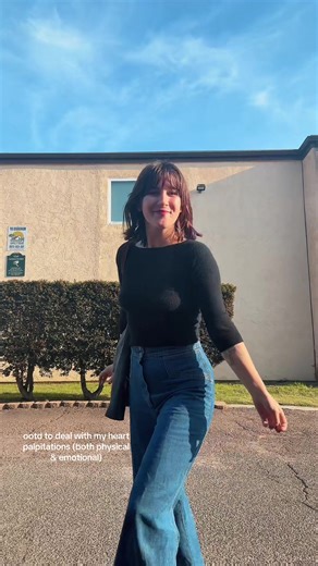 teehee. but fr i need a POTS specialist asap #ootd #chronicillness #pots #heds #ptsd