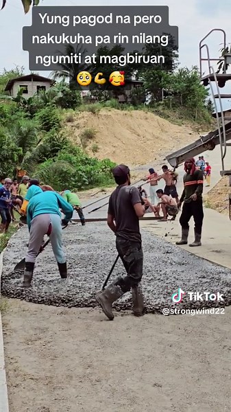 Laban lang mga 'tol! #foryoupage #fyp #construction #constructionworker #hardwork #labor #imandmconstruction