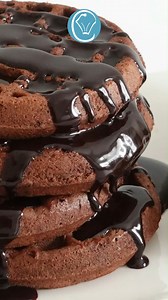 9.8K views · 122 reactions | Waffle Brownies with LASHINGS of Chocolate Sauce! #chocolate #brownies #waffles #miniwaffles #dessert #recipe | Cupcake Savvy | Facebook