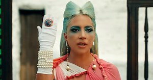 MUST SEE: Lady Gaga maakt kortfilm als videoclip voor haar nieuwste single '911'